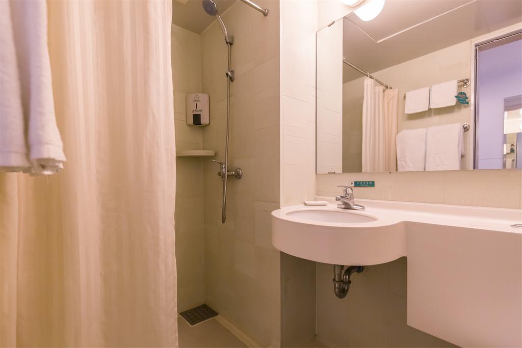 Jinjiang Inn Zhengzhou Zhongyuan Road Bagian luar foto